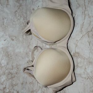 Bali beige slighly padded bra bundle of 4 size 34B